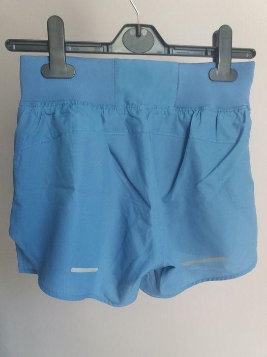 Шорты Asics размер 40-42