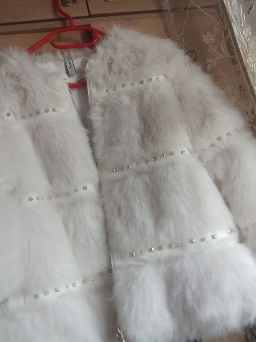 Haina de blana artificială