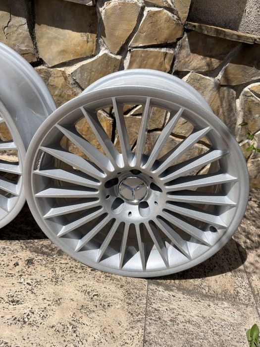 Оригинални 18- инчови джанти за Mercedes CLS W219