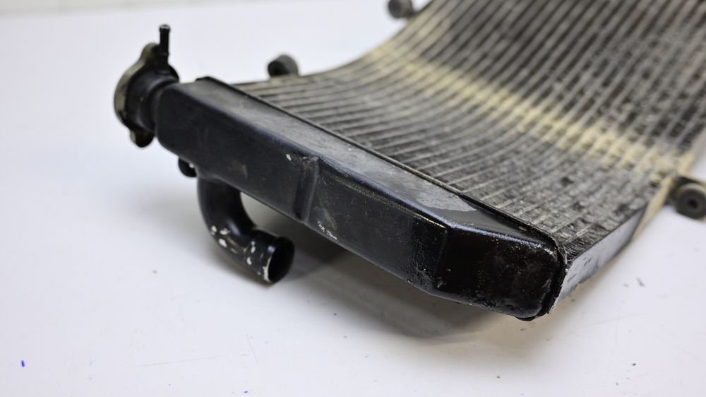 Radiator Apa Honda CBR600F F4 PC35 1999 - 2000