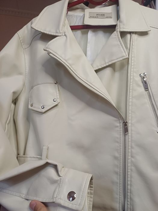 Kojiniy kurtka "kosuxa" xitoy fabrichniy