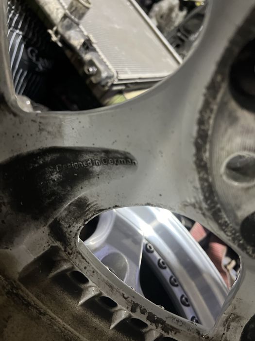 Продам диск на порше туарег