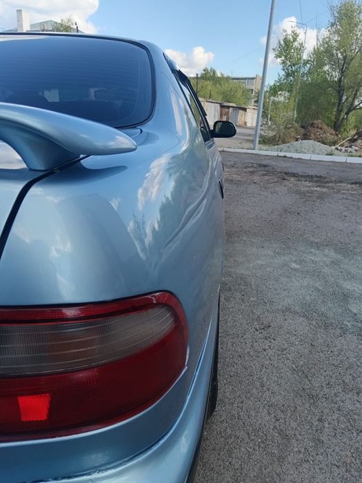 Автомобиль Toyota Carina E