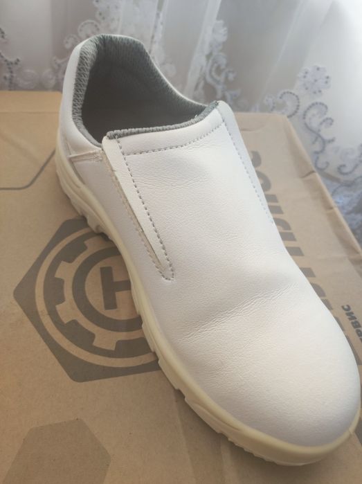 Продается Обувь  рабочие