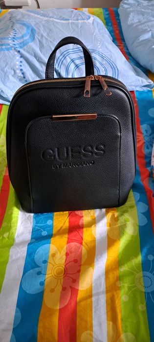 Ghiozdan rucsac Guess