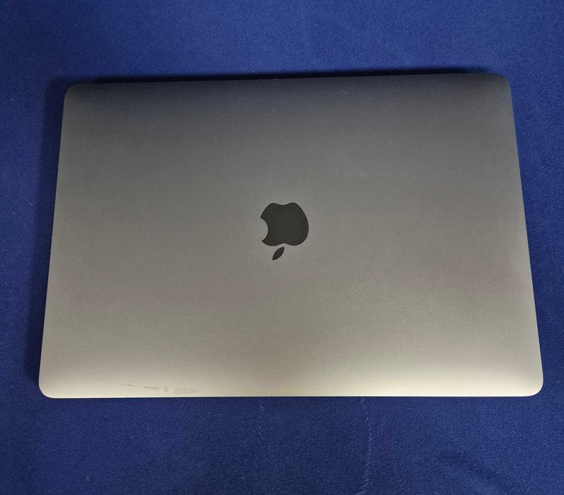 MacBook Air 13 ( Tomesti-b:33500.1 ) - Garantie 2 ani !