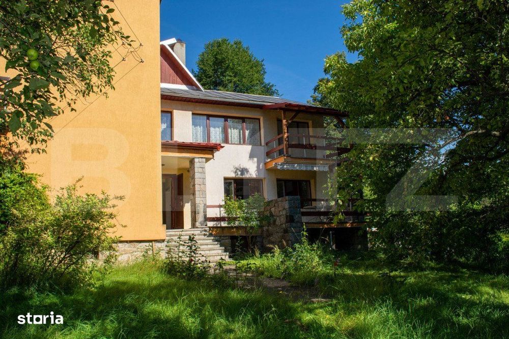 Casa 7 camere,200mp utili si 1200 mp(12 ari) teren aferent,Sangeorz-Ba