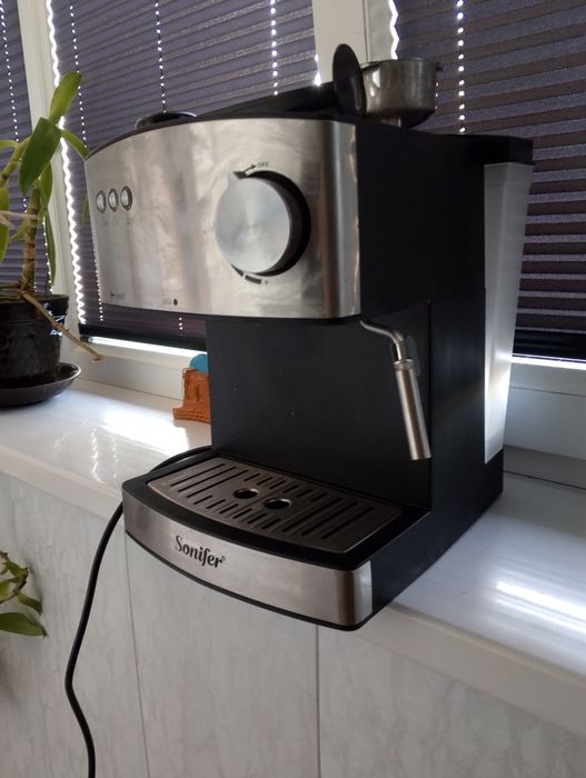 Продаётся кофемашина