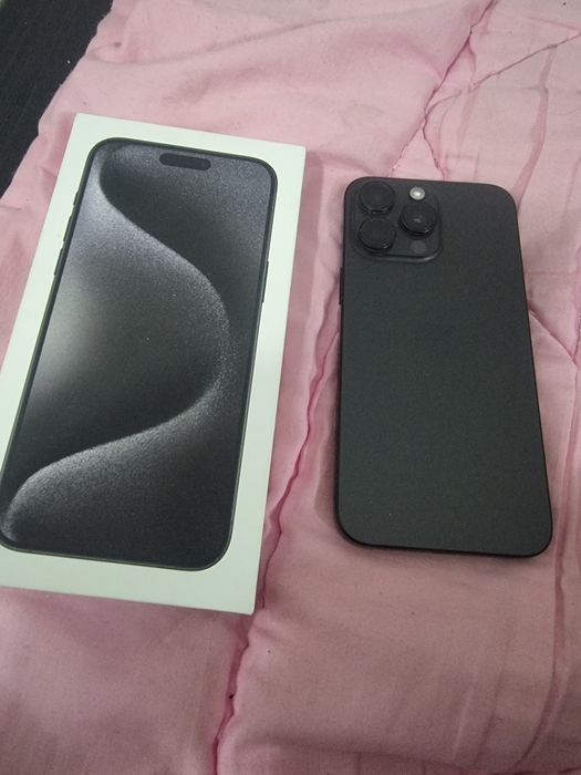 Айфон 15 про мах