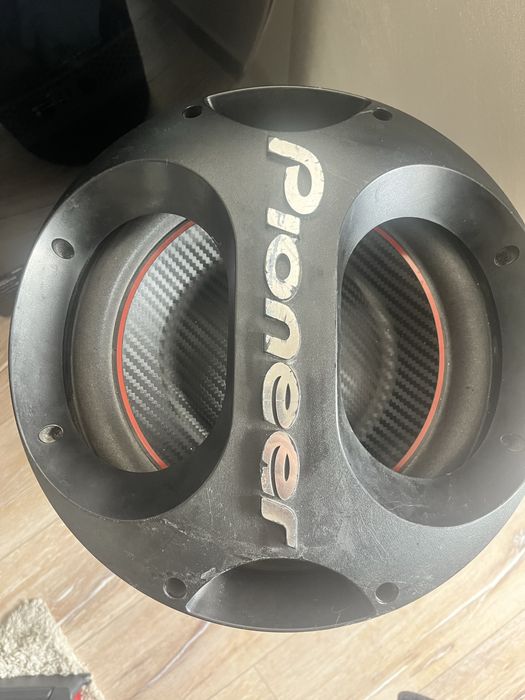 Усилвател pioneer gm-a3602 и туба pioneer ts-wx305T