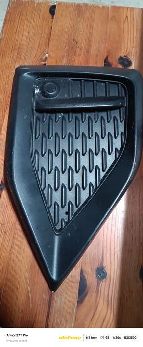 Решетка за ауди Q2