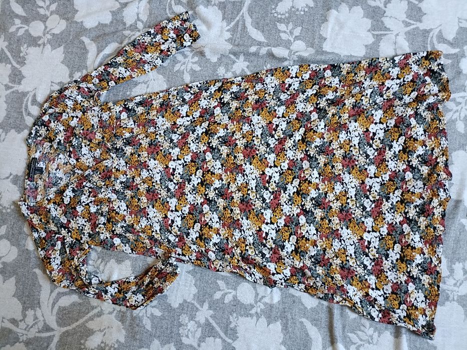 Rochii in stare foarte buna