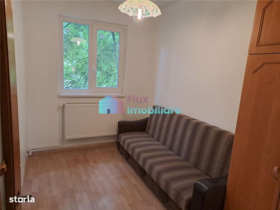 Apartament cu 3 camere semimobilat etaj 3 George Enescu