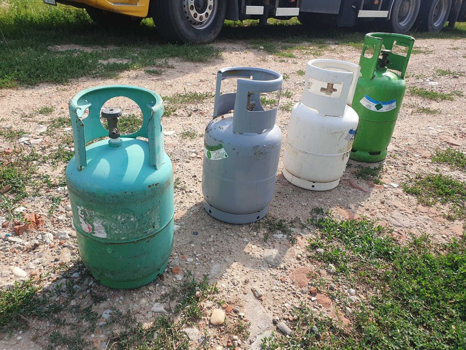Butelie, butelii, recipient, container freon gol R134, 1234yf, R410