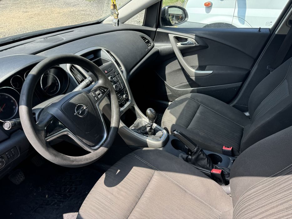 OPEL Astra 2012 — imagine 5