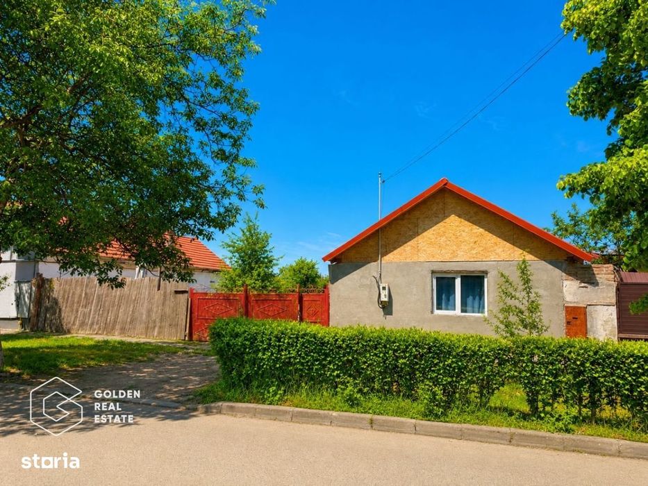 Casa cu 3 camere in Sinicolau Mic, teren 385 mp
