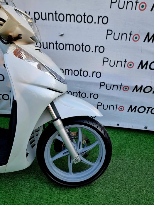 Honda Sh 300i     nu  Piagio