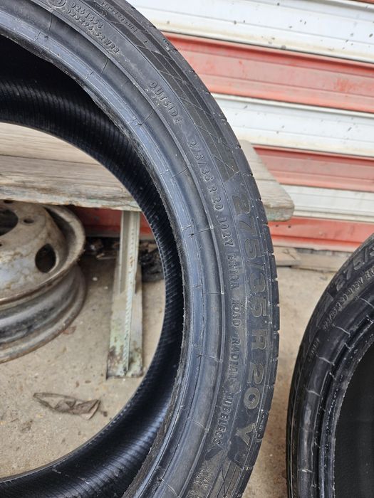 275/35R20 Continental 2бр.