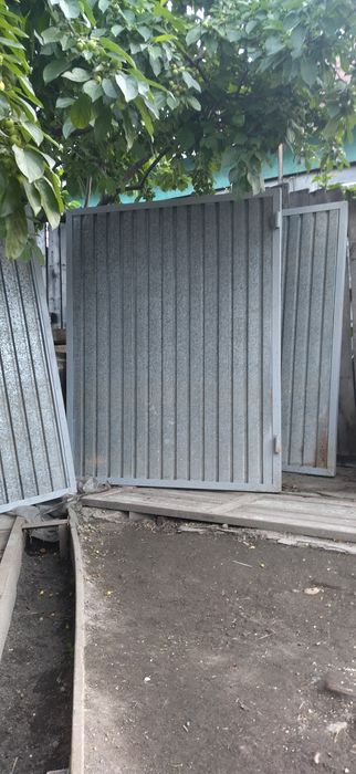 Продам ворота оградные