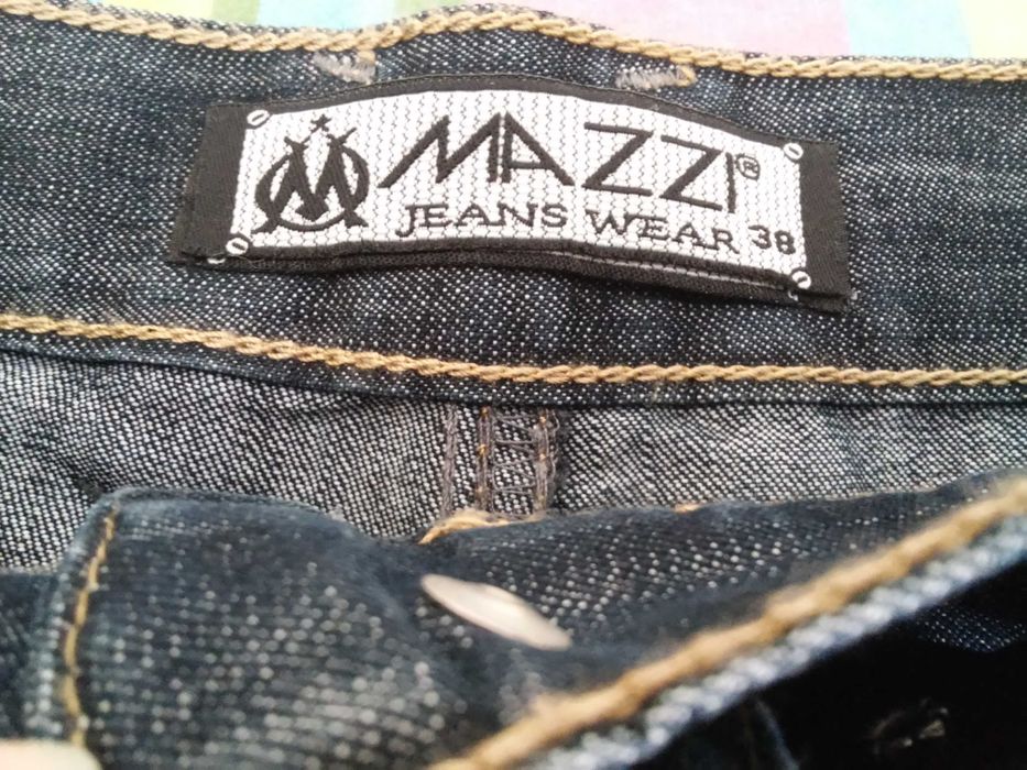 Дънкова пола с колан, размер 38