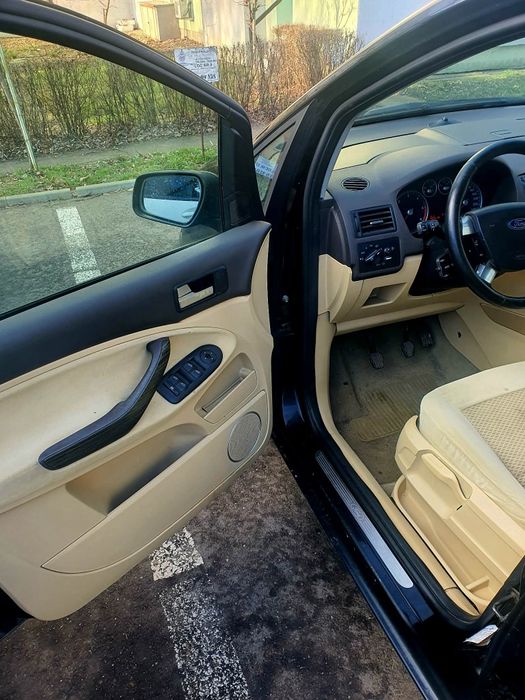 Vînd Ford C max 1,6 dizel