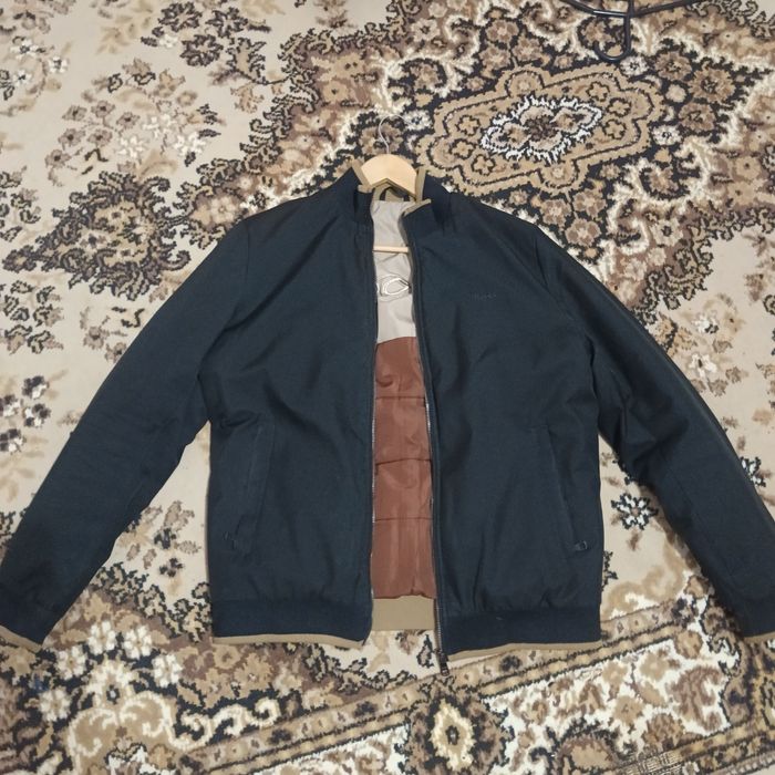 Ветровкалар сатылады