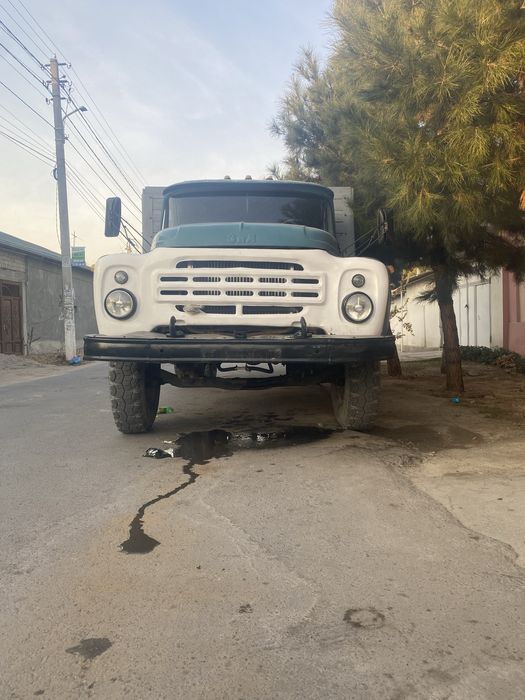 Zil bartavoy sotiladi