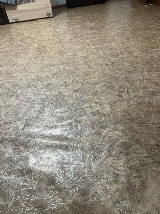 Продам линолеум ухоженный