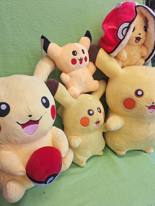 Покемон плюшени играчки - различни размери