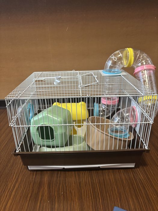 Cusca Hamster + accesorii si tub