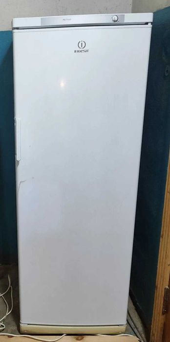 Морозильная камера Indesit SFR167NF.002