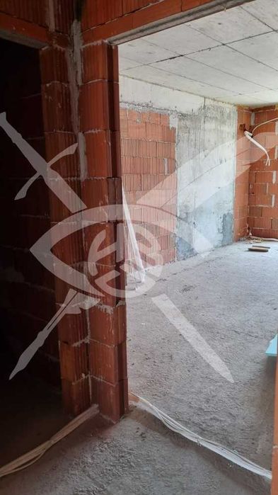 Продава се Двустаен апартамент в София, Дървеница - 76 кв.м за 1974 €/кв.м - Снимка #2