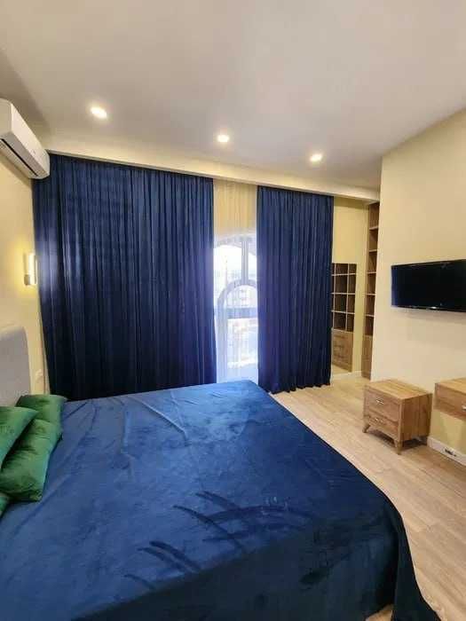 Срочно сдам 2- комнаты  3/5  Мирабадский  метро Айбек