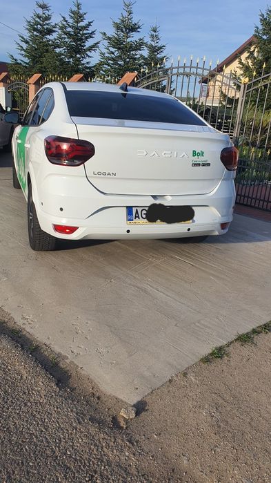 Vând Dacia Logan Journey+Eco-G MT6- 2024-BENZINA+GPLL