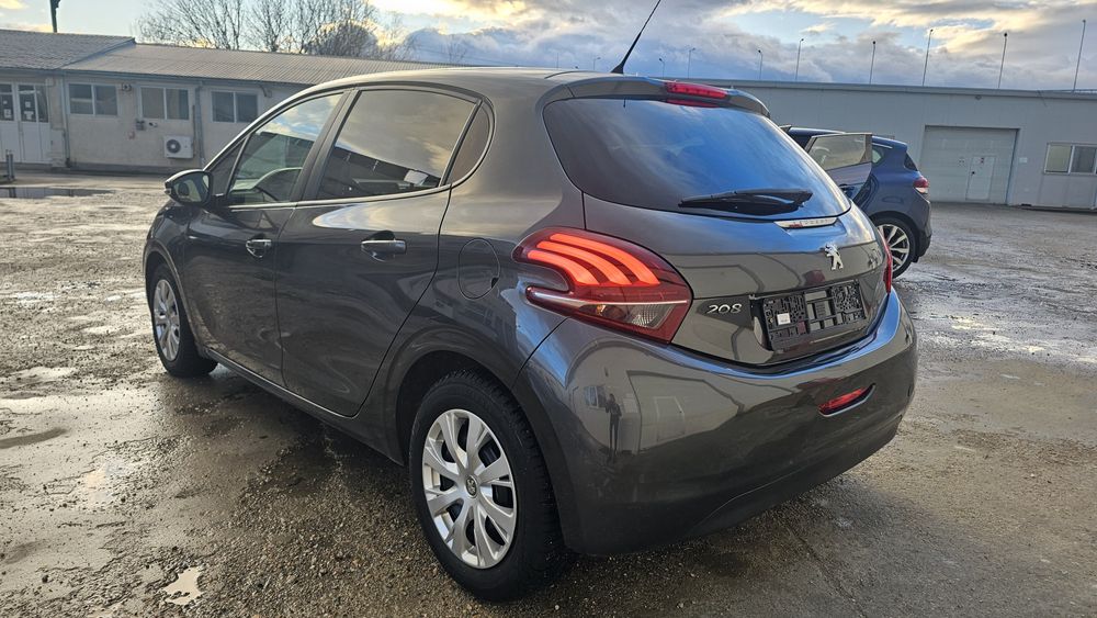 Peugeot 208 1.2 85.000 km