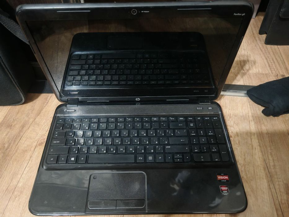 Продам ноутбук нерабочий