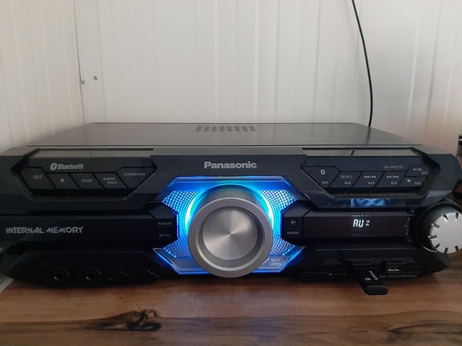 Музикална система Панасоник