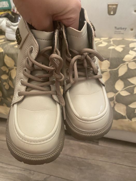 ботинки в отличном состоянии 26 размер