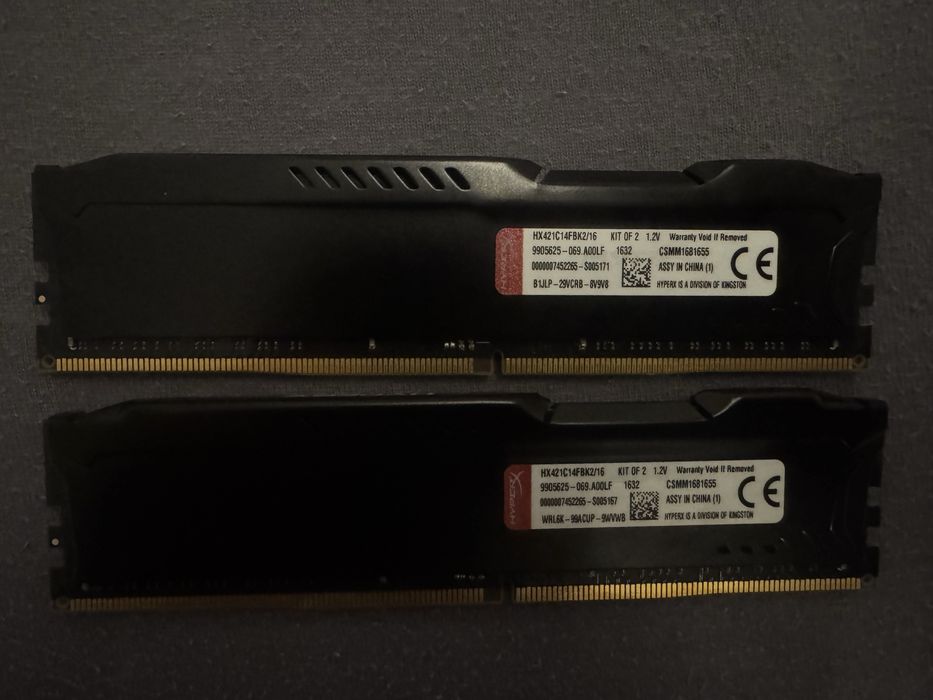 RAM HyperX  16gb total