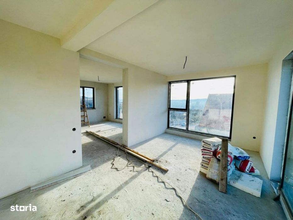 Duplex cu arhitectura deosebita si panorama spre oras | Dambul Rotund