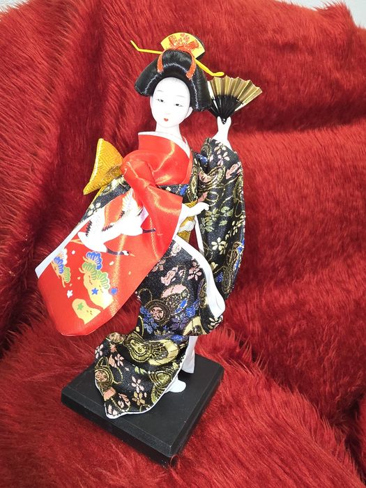 Японска кукла гейша и самурайски водач ръчна изработка.бр/ Japan doll