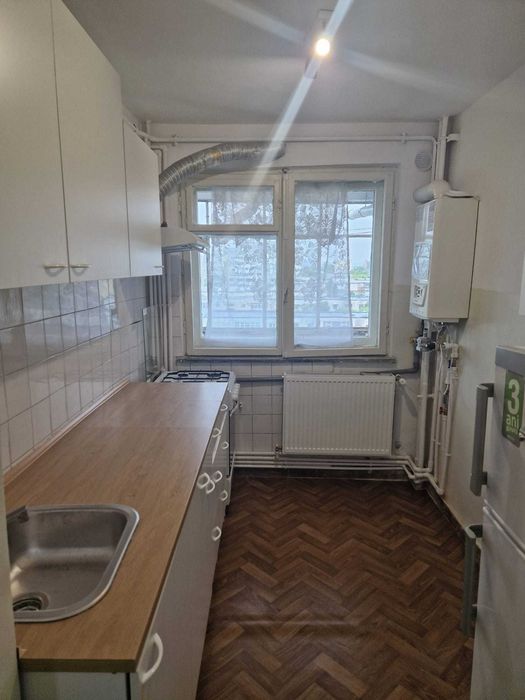Particular, Apartament 2 camere de inchiriat, cartier Brazda lui Novac, Liceul Pedagogic.
