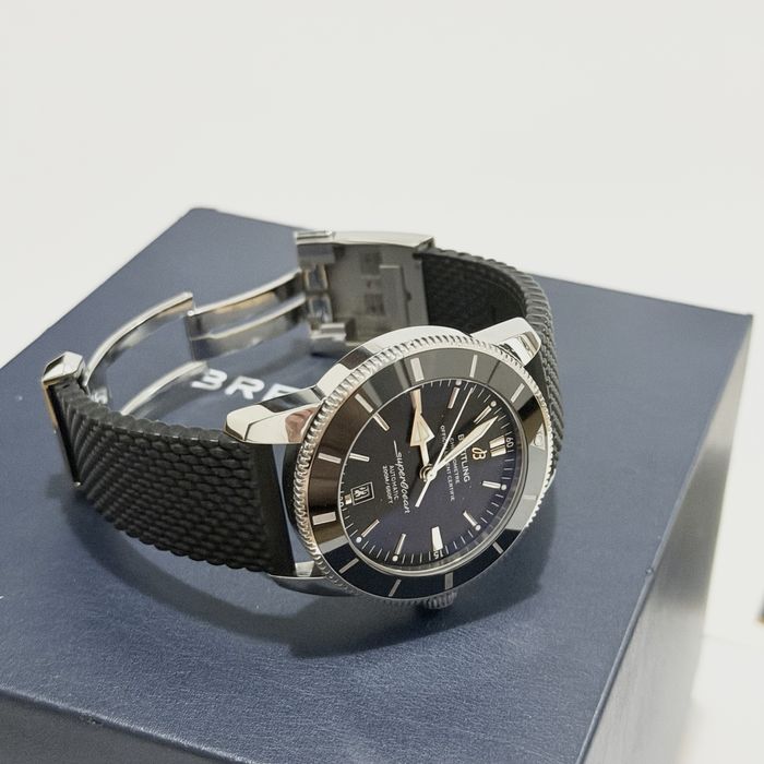 Breitling Superocean Heritage II 46 B20