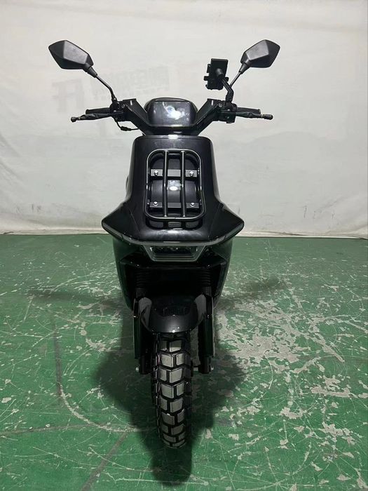 Benzinlik 150kub  skuterlar 999$