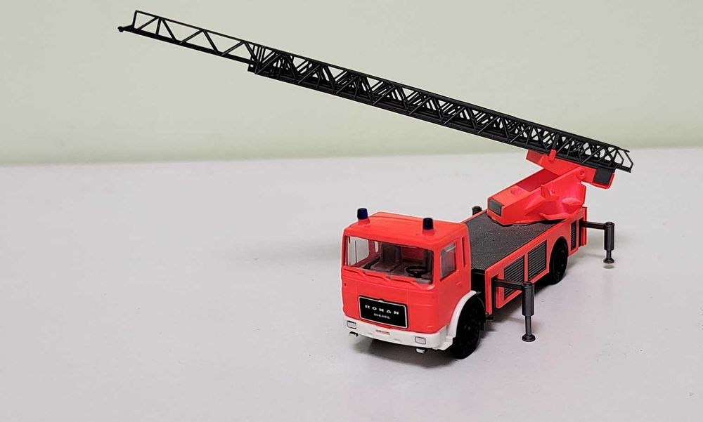 masinute machete camioane Roman Diesel pompieri Herpa 1:87 diorama H0
