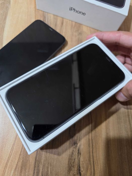 IPhone 11 Айфон 11 за 65 и за 55