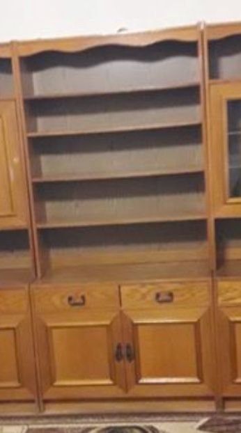 Продам шкаф-стеллаж.