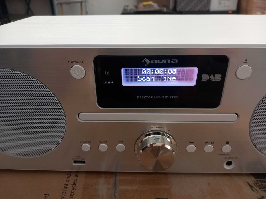 OFERTA Radio digital alb