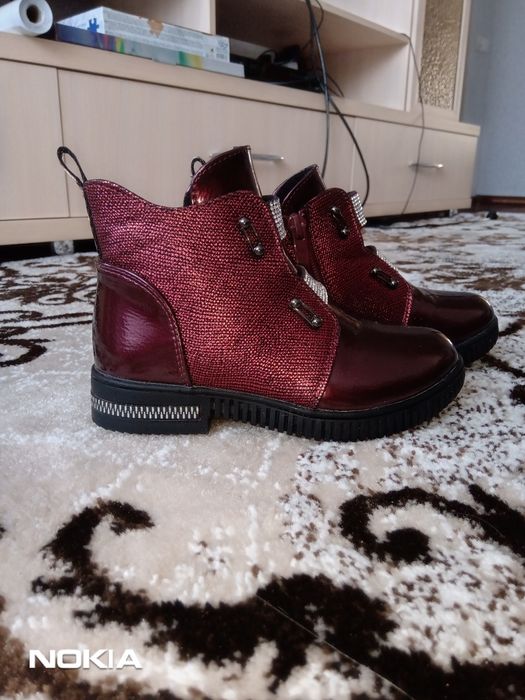 Обувь на девочку