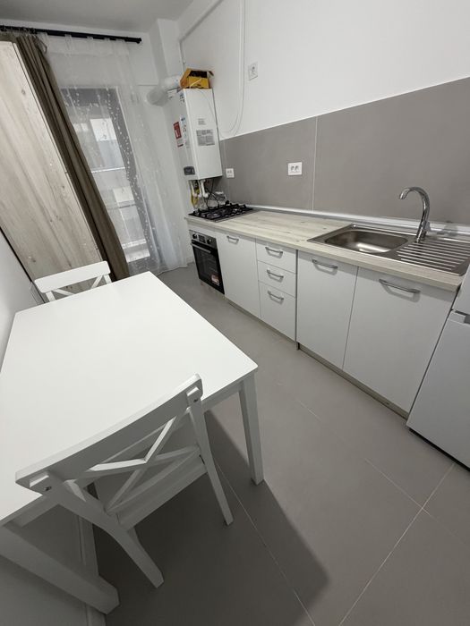 APARTAMENT NOU NELOCUIT de inchiriat !! Iași- Copou